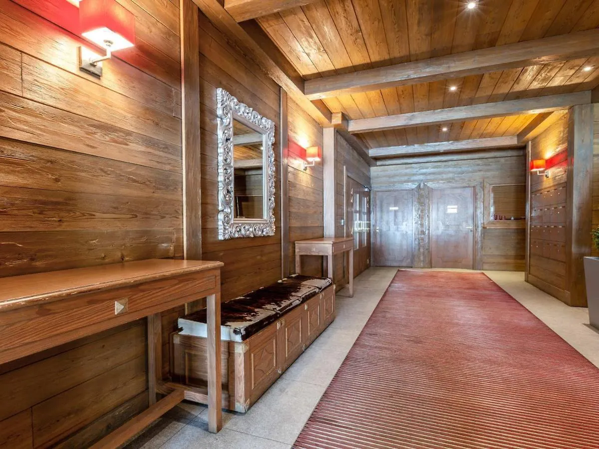 Appartement Moderne Renove Face Aux Pistes Avec Equipements Complets - Fr-1-694-215 Val-d'Isere 0*,  France